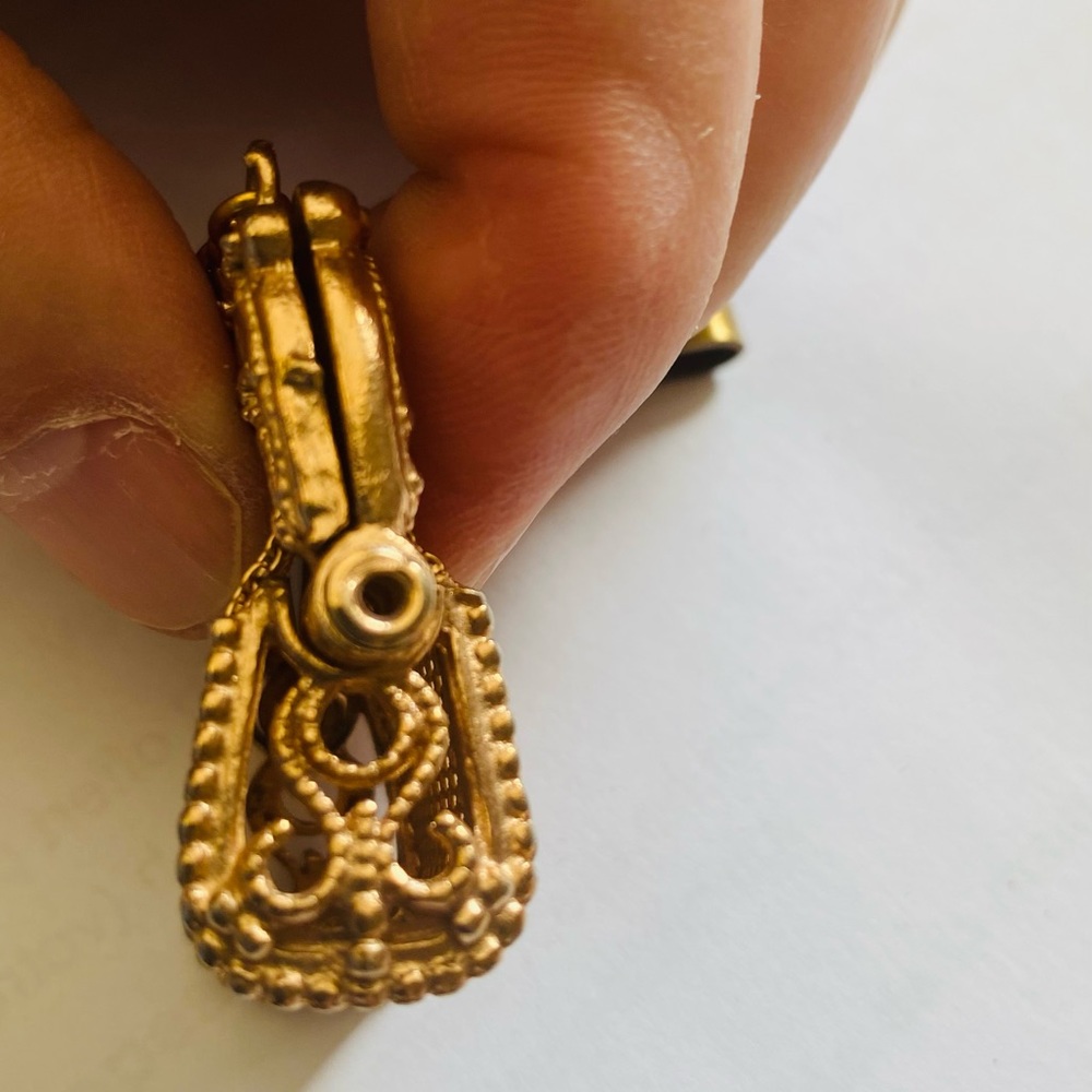 Antique Victorian Chatelaine Tiny Gold Plated Coin Purse - Picture 4 of 5